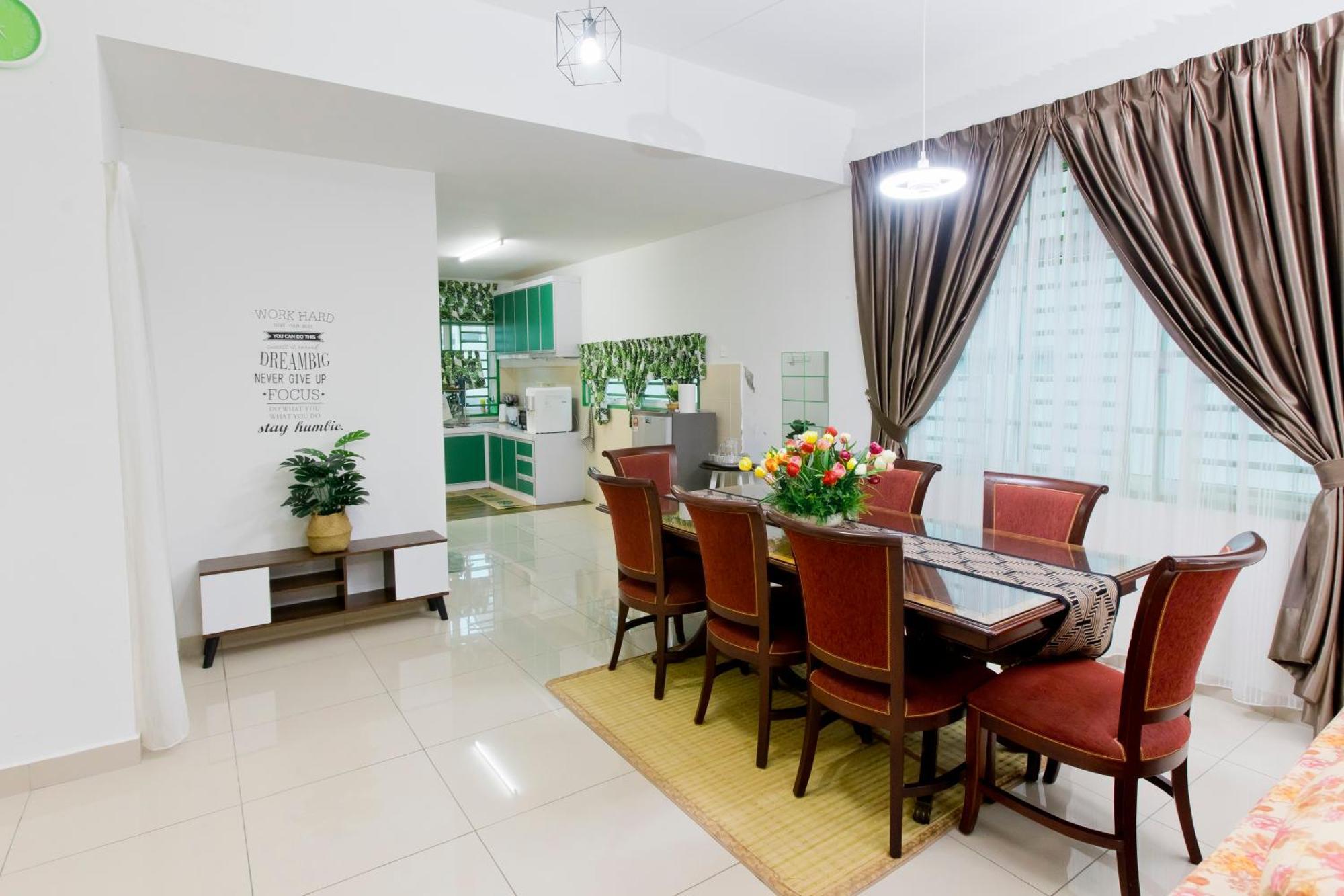Desaru 16Pax Family With Private Mini Pool & Jacuzzi Villa Kota Tinggi Buitenkant foto